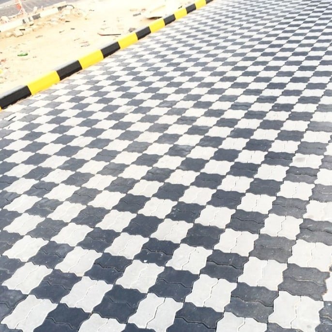 بلاط متداخل